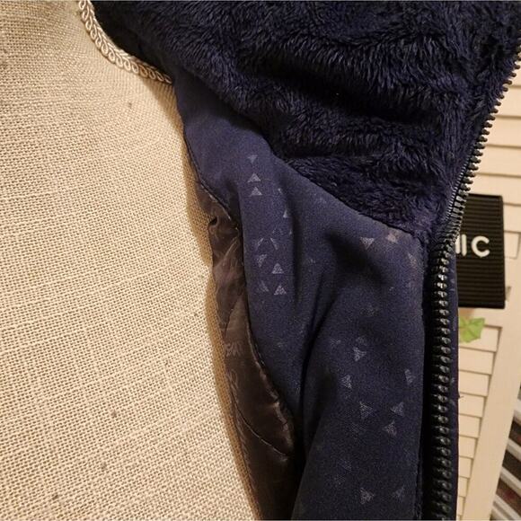 ZERO EXPOSUR BLUE WITH PRINT BUCKLE WINTER JACKET WITH HOOD SIZE MED - Picture 10 of 11